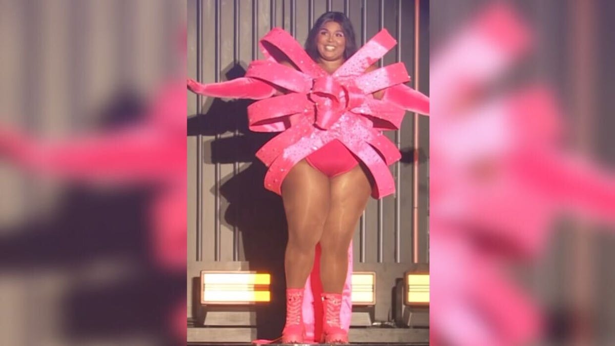 Sailor Moon-Inspired Cosplay Turns Lizzo Into Justice Barbie