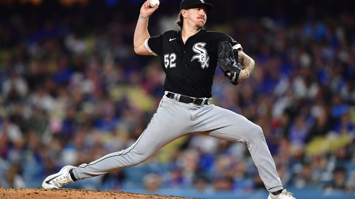 MLB: San Diego Padres at Chicago White Sox, Fieldlevel