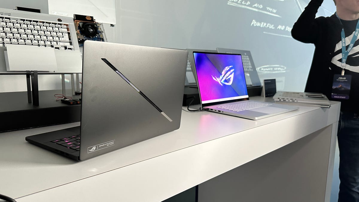 Asus ROG Zephyrus G14 gaming laptop debuts 1440p screen, flashy lid at CES  2020 - CNET