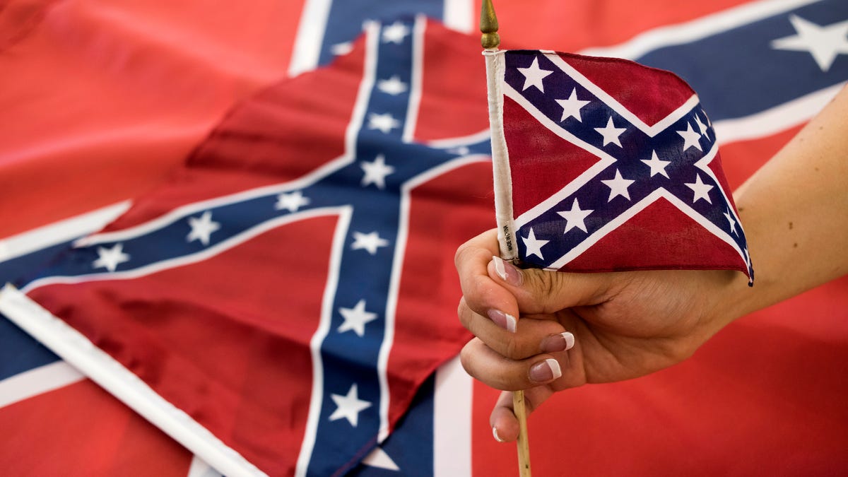 5 States That Insist On Celebrating Confederate Memorial Day Every... Single... Year