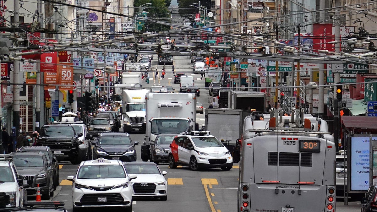 California Bans Cruise Robotaxis In San Francisco Over Safety Concerns