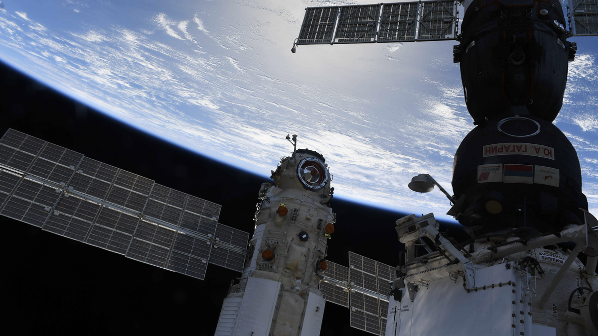 ISS Mishap a Sign That NASA's Safety Culture Is Slipping, Warns Former ...