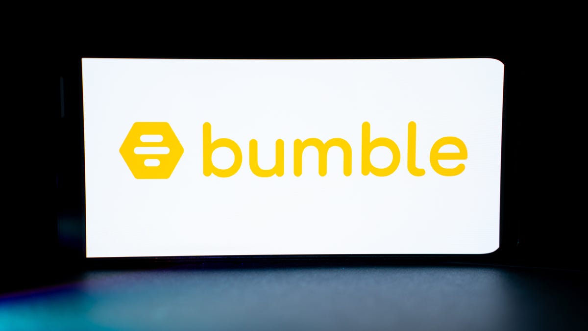 Bumble bedauert seine Werbung, die sich über das Zölibat lustig macht