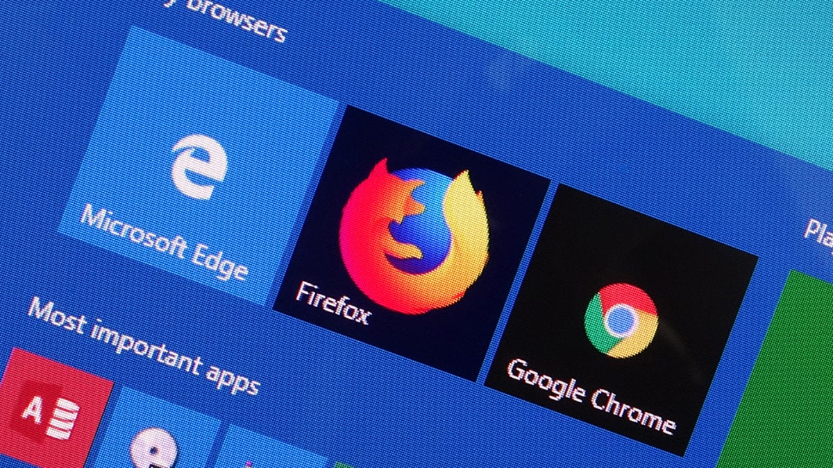 Different browser. Microsoft препятствует установке Chrome и Firefox в Windows 10.