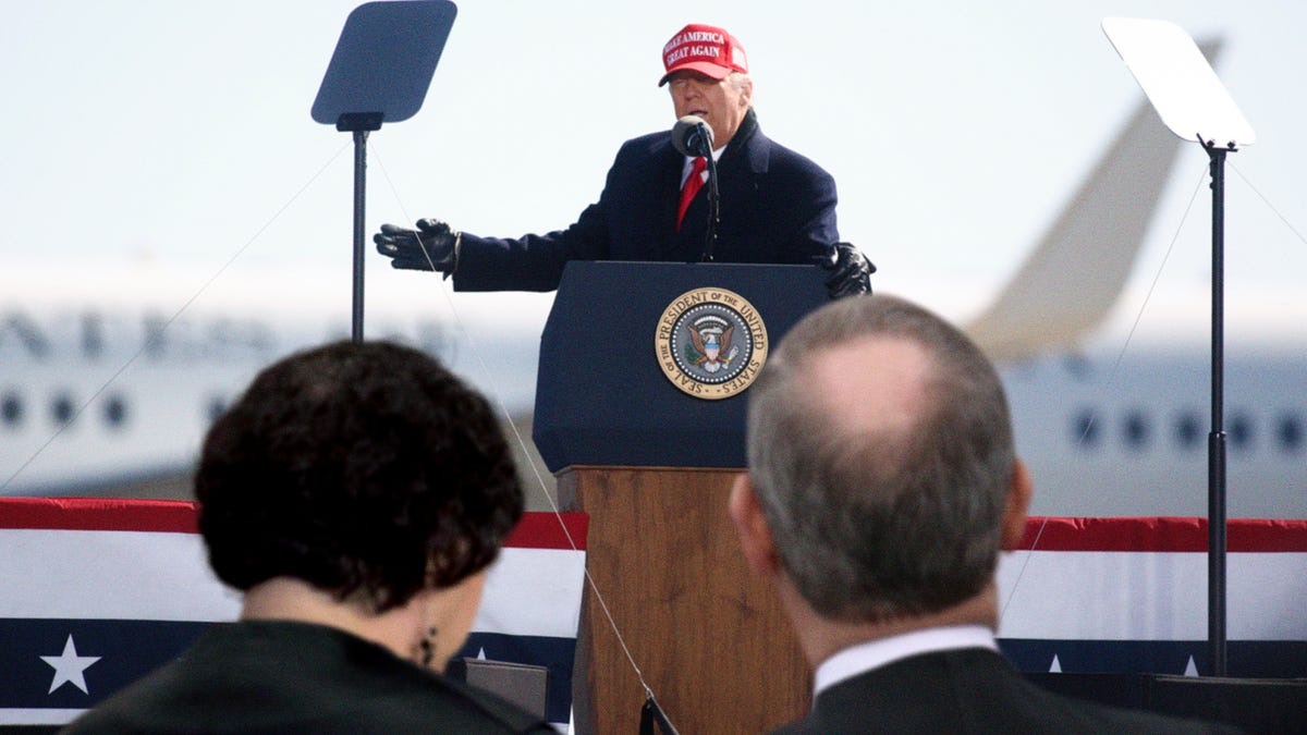 Trump Makes Last-Minute Campaign Stop To Rally Voters On Supreme Court