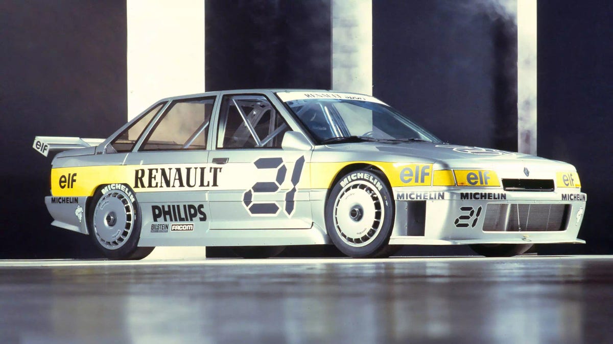 The Renault 21 Is Cooler Than I Ever Imagined