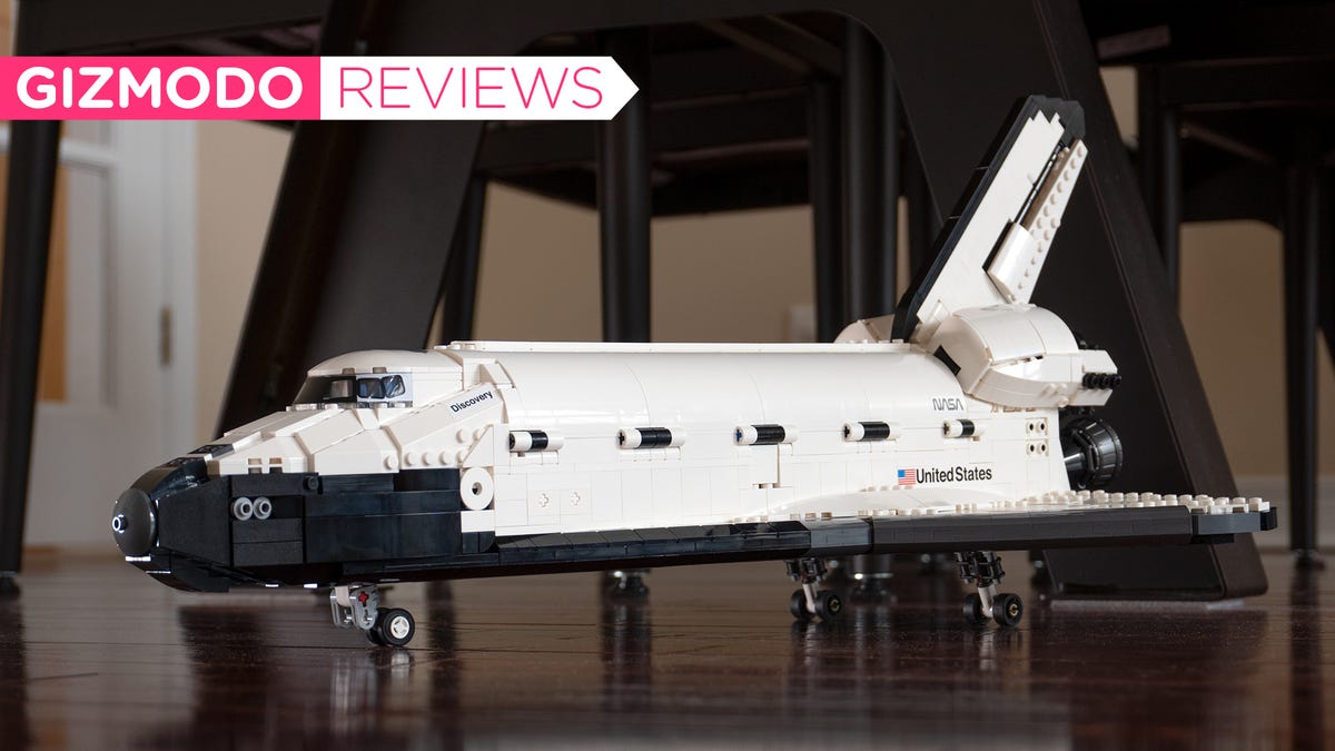 Lego's NASA Space Shuttle Discovery set with Hubble is a space geek's dream  (review)