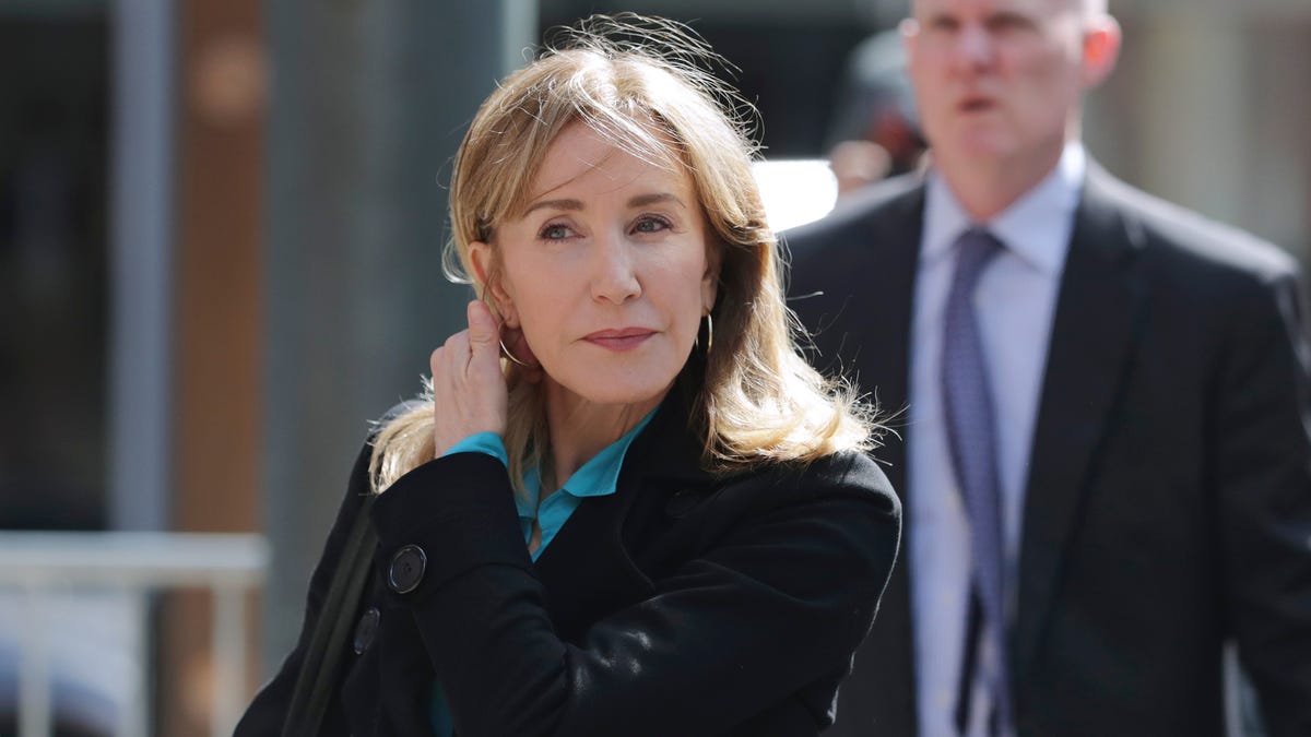 Felicity Huffman To Plead Guilty In College Admissions Scandal