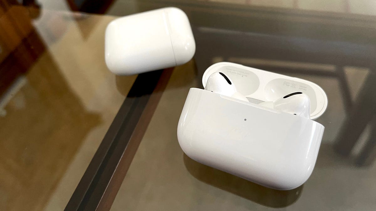 Ni una cosa ni la otra: Apple patenta unos auriculares que
