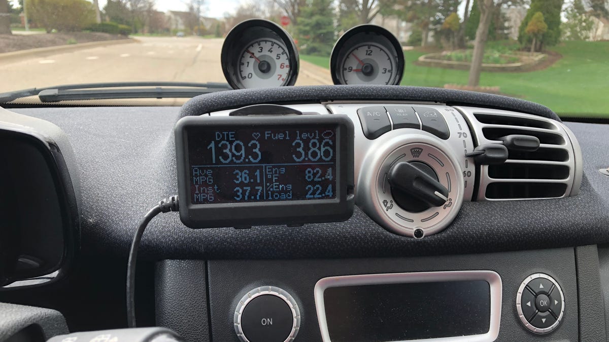 Cool Tool: This OBD-II Monitor Tracks Your Car's Vitals In Real Time