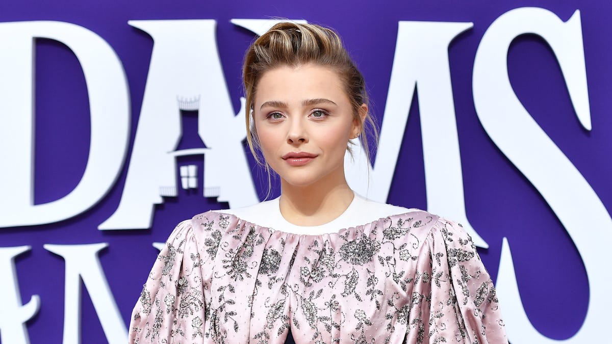 Chloë Grace Moretz to Star in 's 'The Peripheral' (EXCLUSIVE)