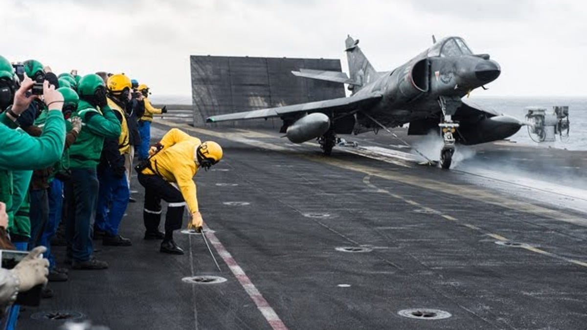 Super Étendard Attack Jets Make Their Last Carrier Catapult Launches Ever