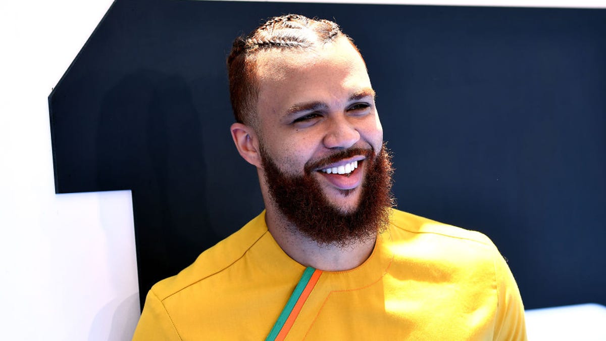 Jidenna – Long Live the Chief Lyrics