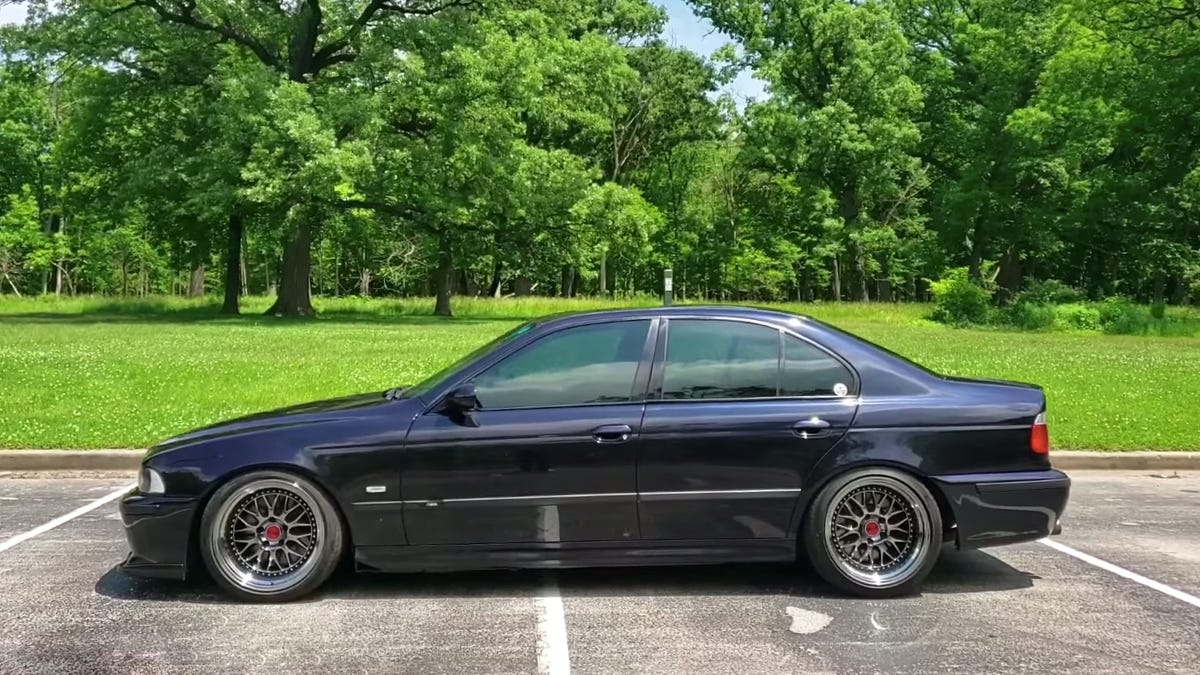 You've Got to Love Seeing an E39 BMW M5 With 409,000 Miles Still Doing Road  Trips