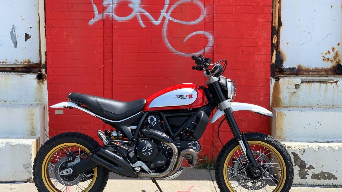 At 8 500 Could You Get Sleighed By This 2017 Ducati Scrambler Desert Sled