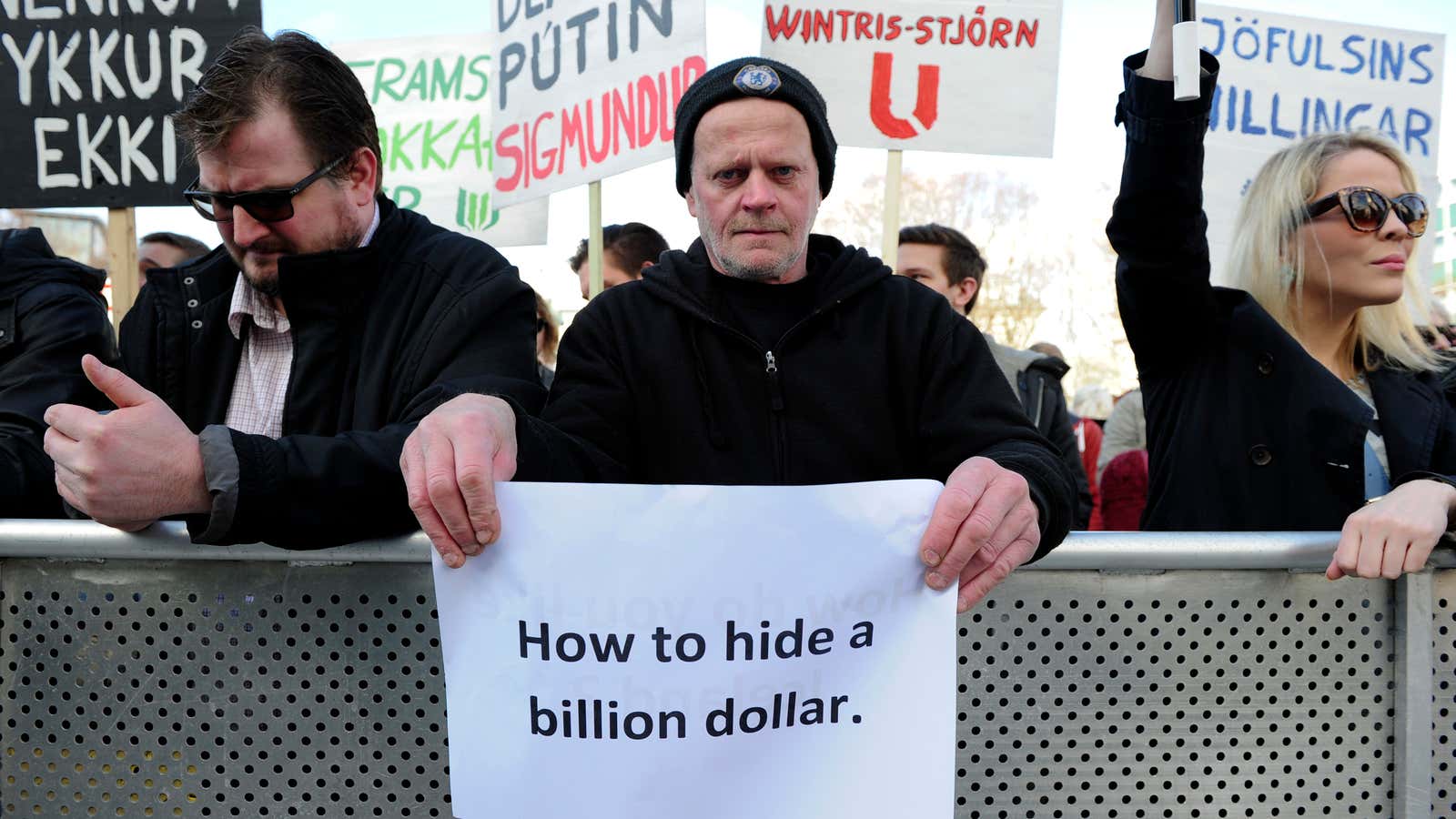 Demonstrations against Iceland’s tax-haven connected former prime minister.
