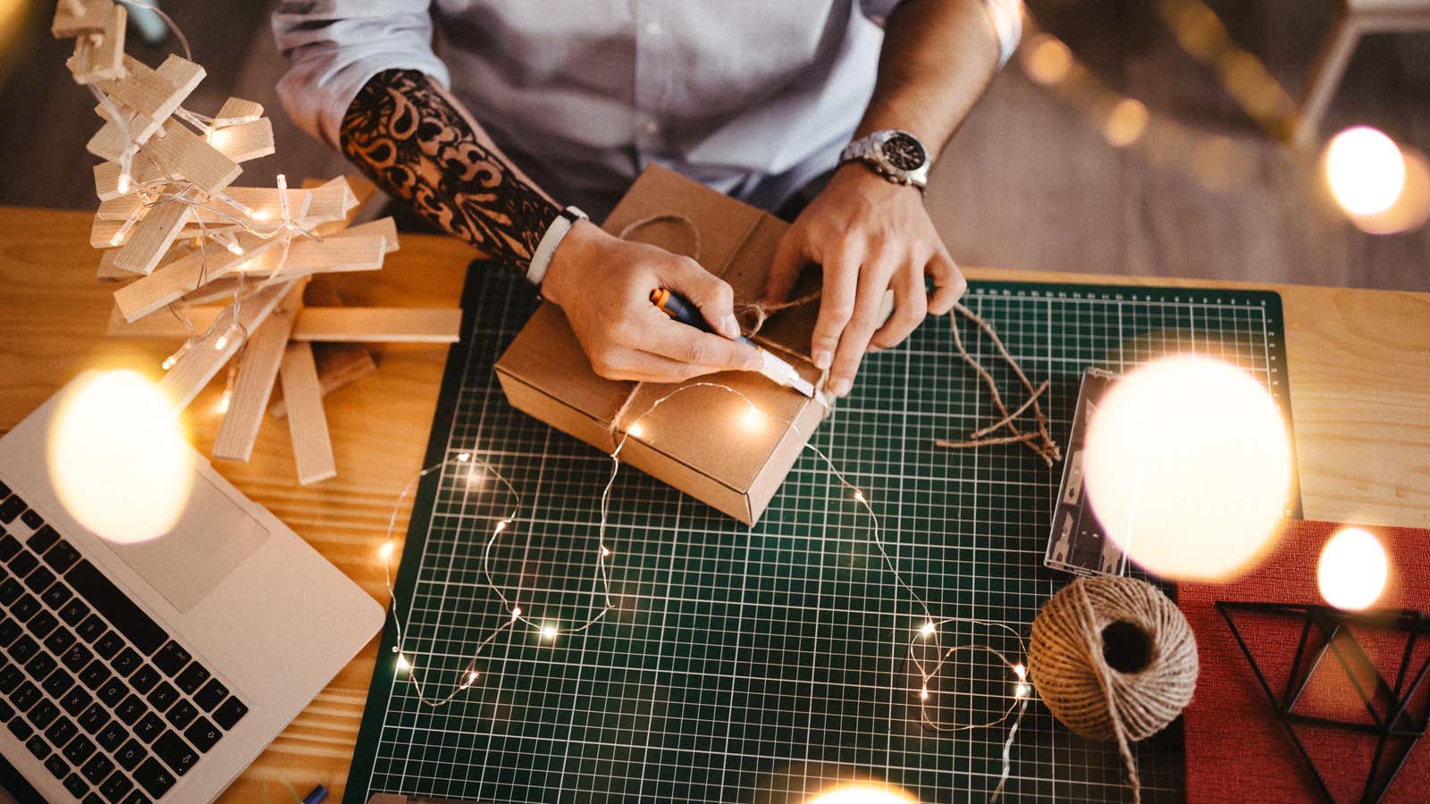 GIFT GUIDE: The Best Gift Ideas for Him - 2017 Edition - Quartz & Leisure