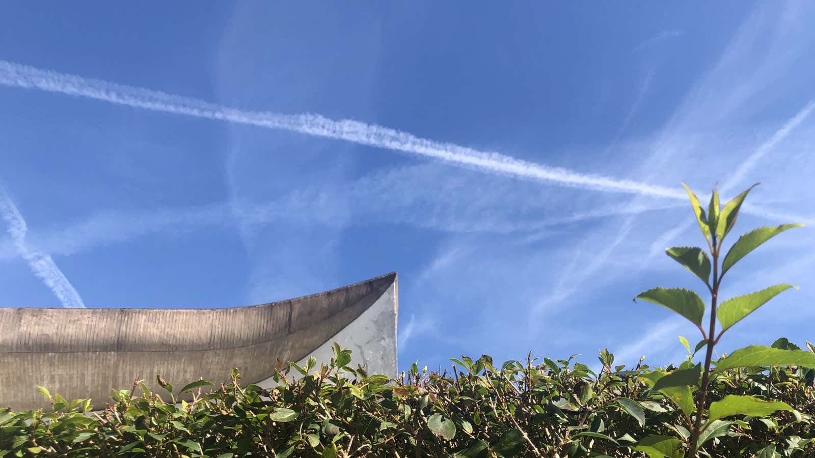 Contrails