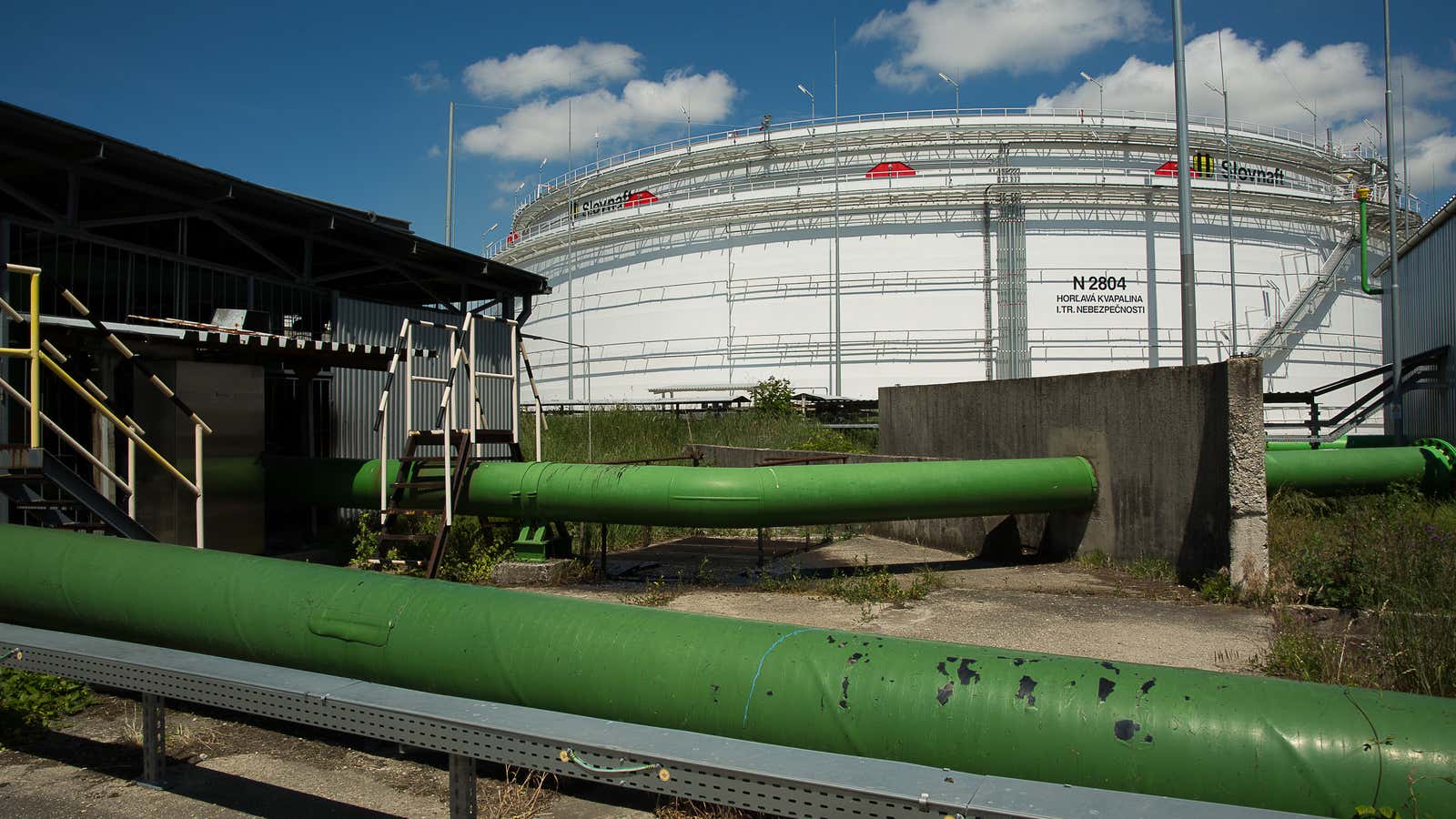 🌎 Russian oil price cap rolls in