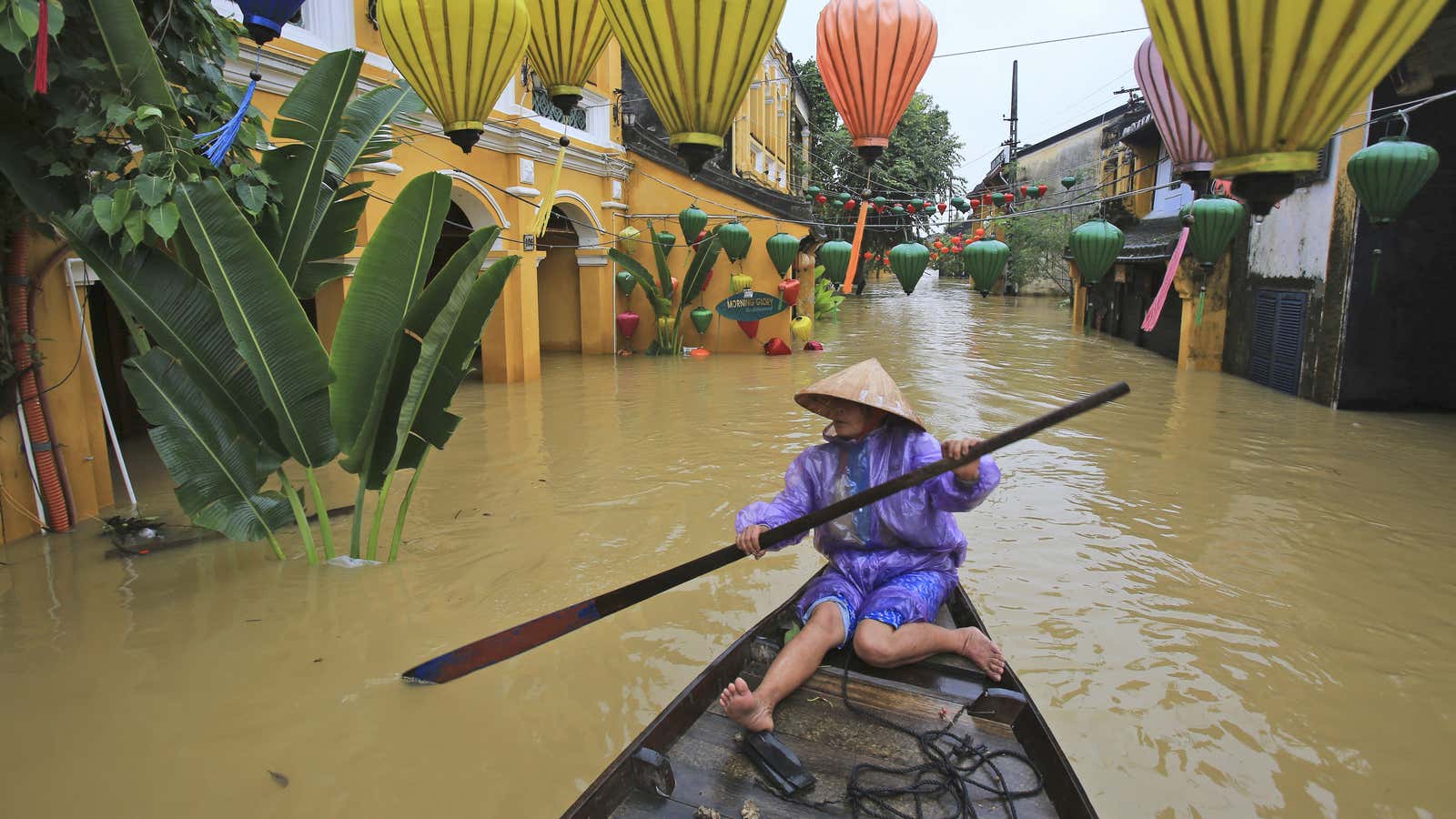 A week before Trump’s arrival in Da Nang, Vietnam, Typhoon Damrey left nearby cities like Hoi An heavily flooded.