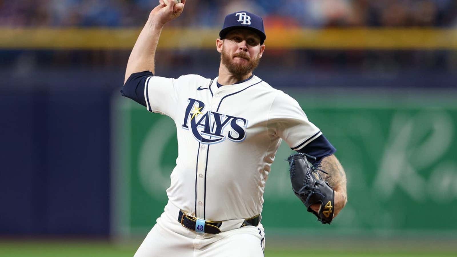 Image for Rays place RHP Chris Devenski (knee) on 15-day IL