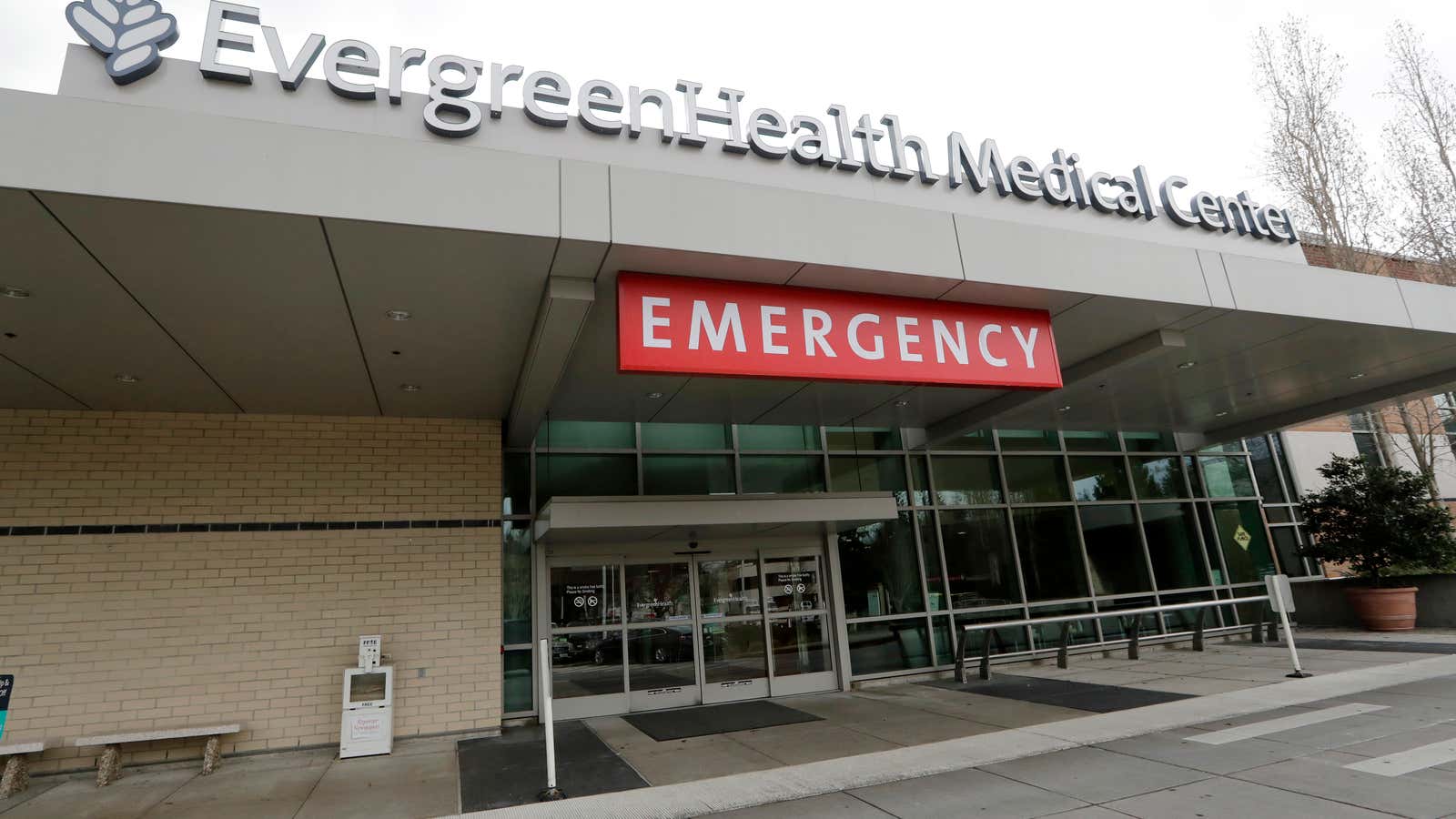 The first Covid-19 death in the US occurred at the EvergreenHealth Medical Center in Kirkland, Washington.