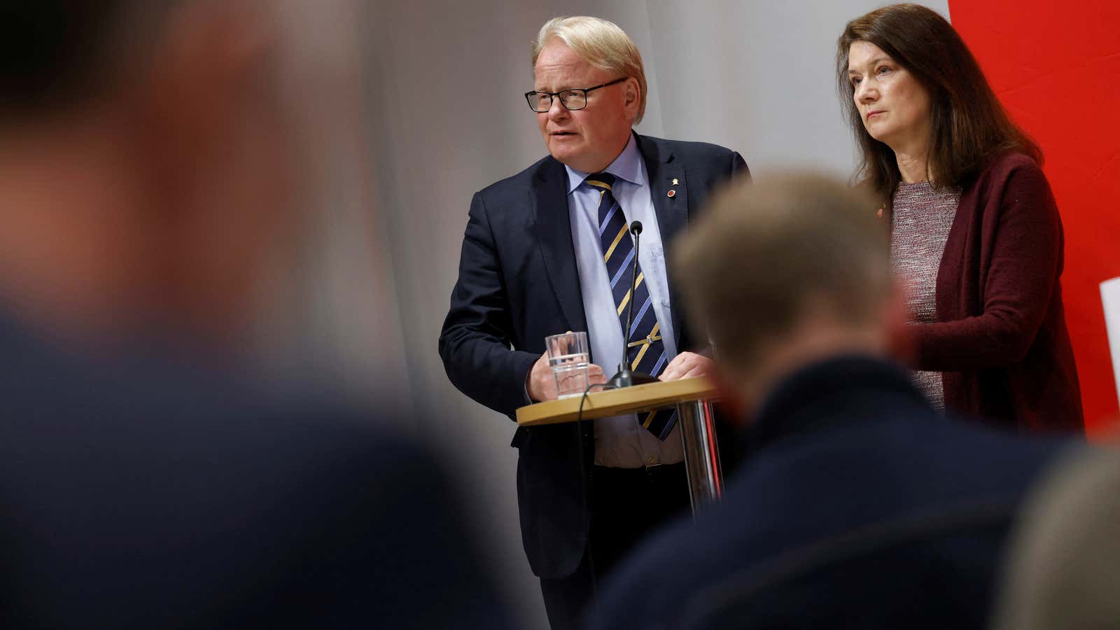 Sweden’s Defence Minister Peter Hultqvist and Foreign Minister Ann Linde attend a news conference following a meeting at the ruling Social Democrats’ headquarters on the party’s decision on NATO membership.