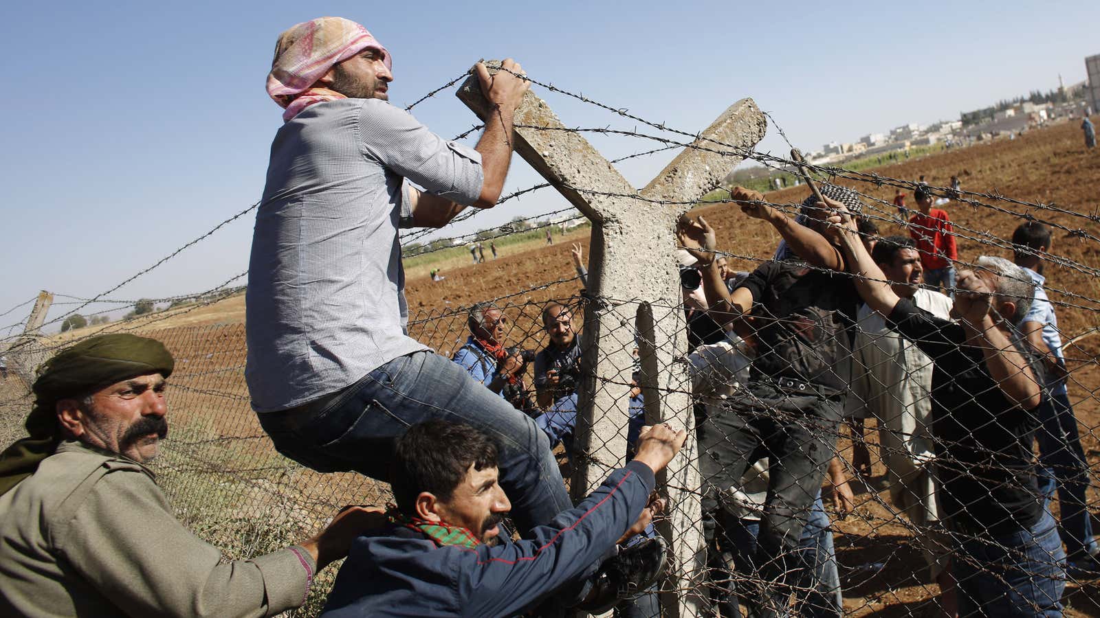 Kobani’s border under siege.