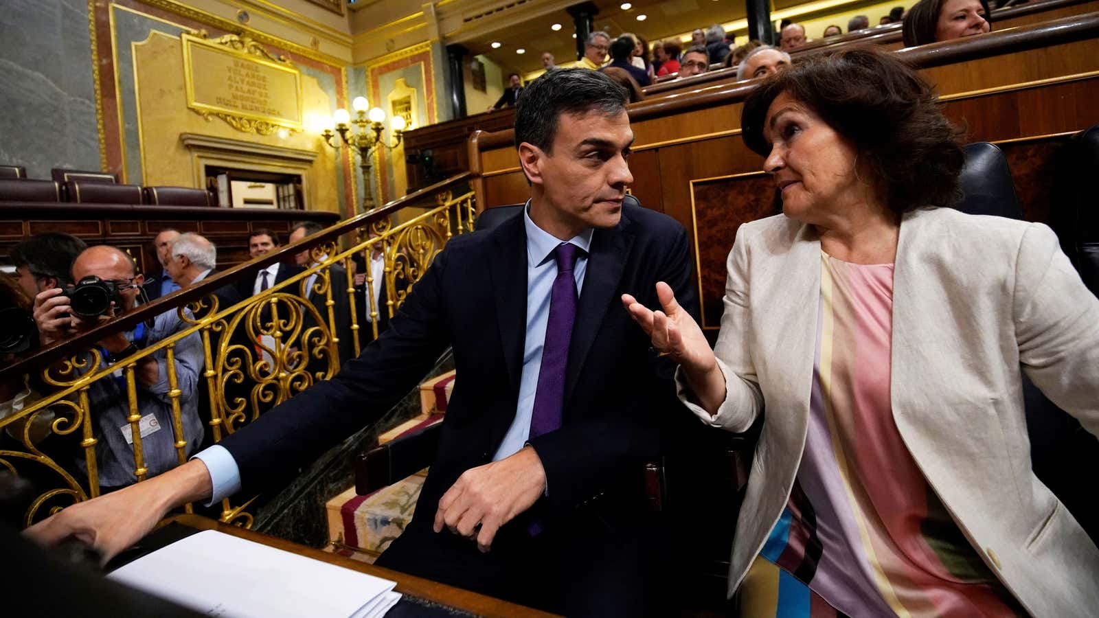 Hombre y mujer, Sánchez y Calvo.