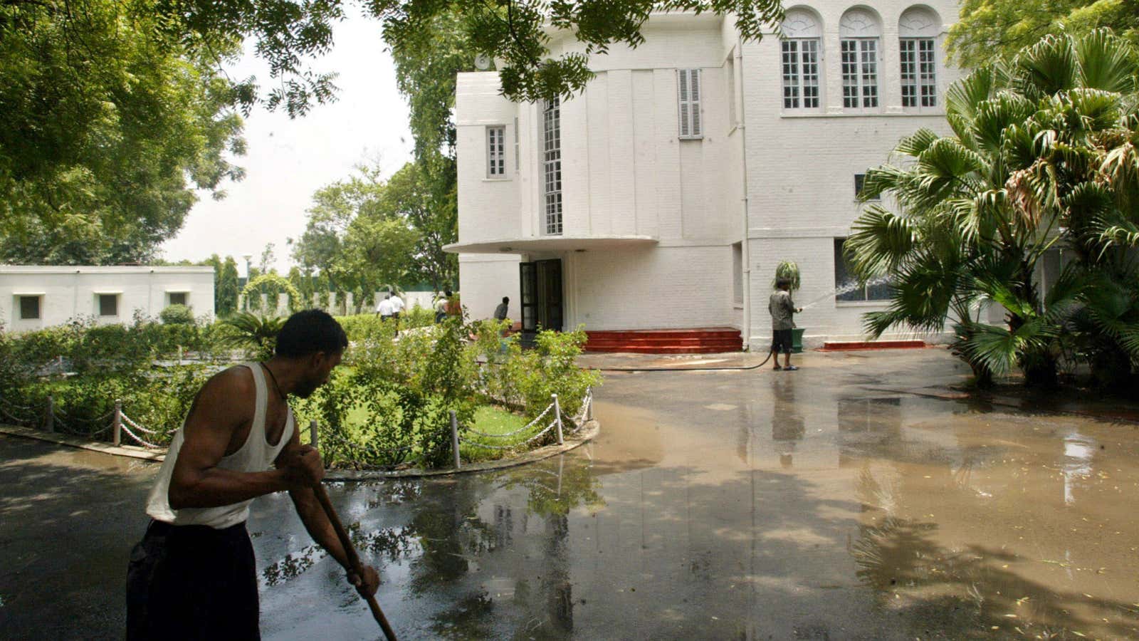 The average middle-and upper-class Indian home runs with a steady stream of helping hands.