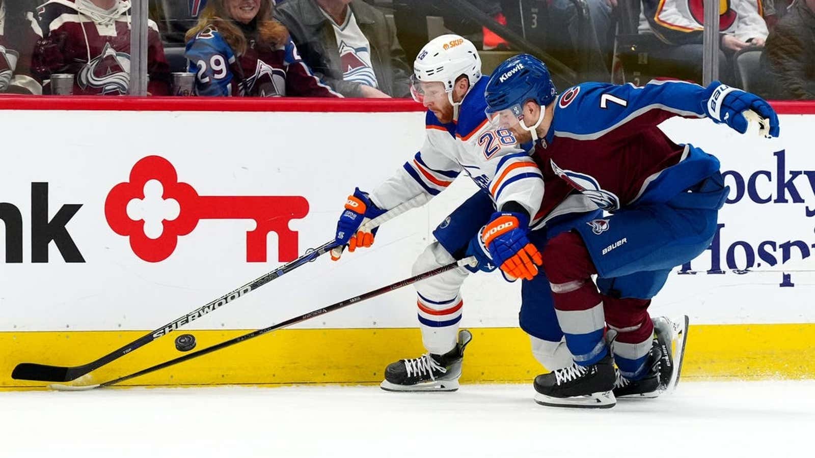 Image for Nathan MacKinnon reaches 140 points as Avs crush Oilers