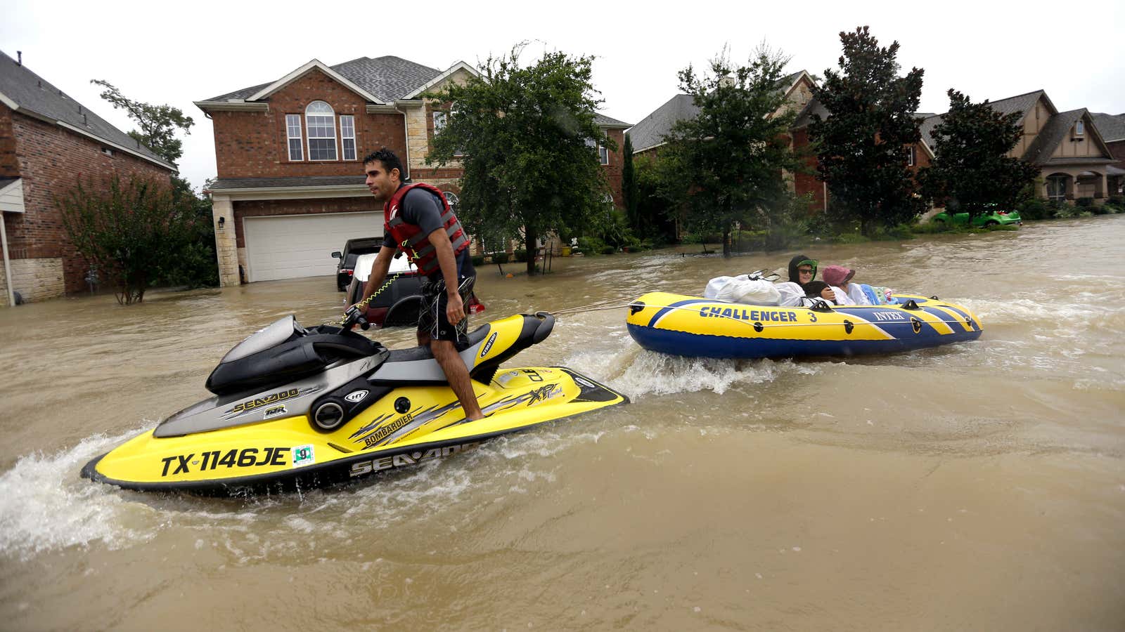 Hurricane Harvey volunteers to the rescue.