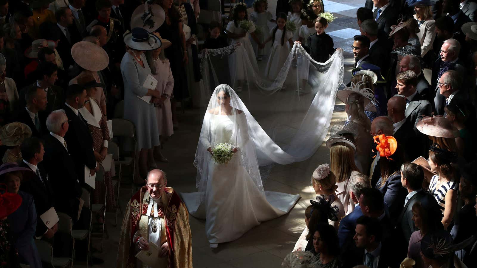 Meghan markle outlet wedding veil commonwealth