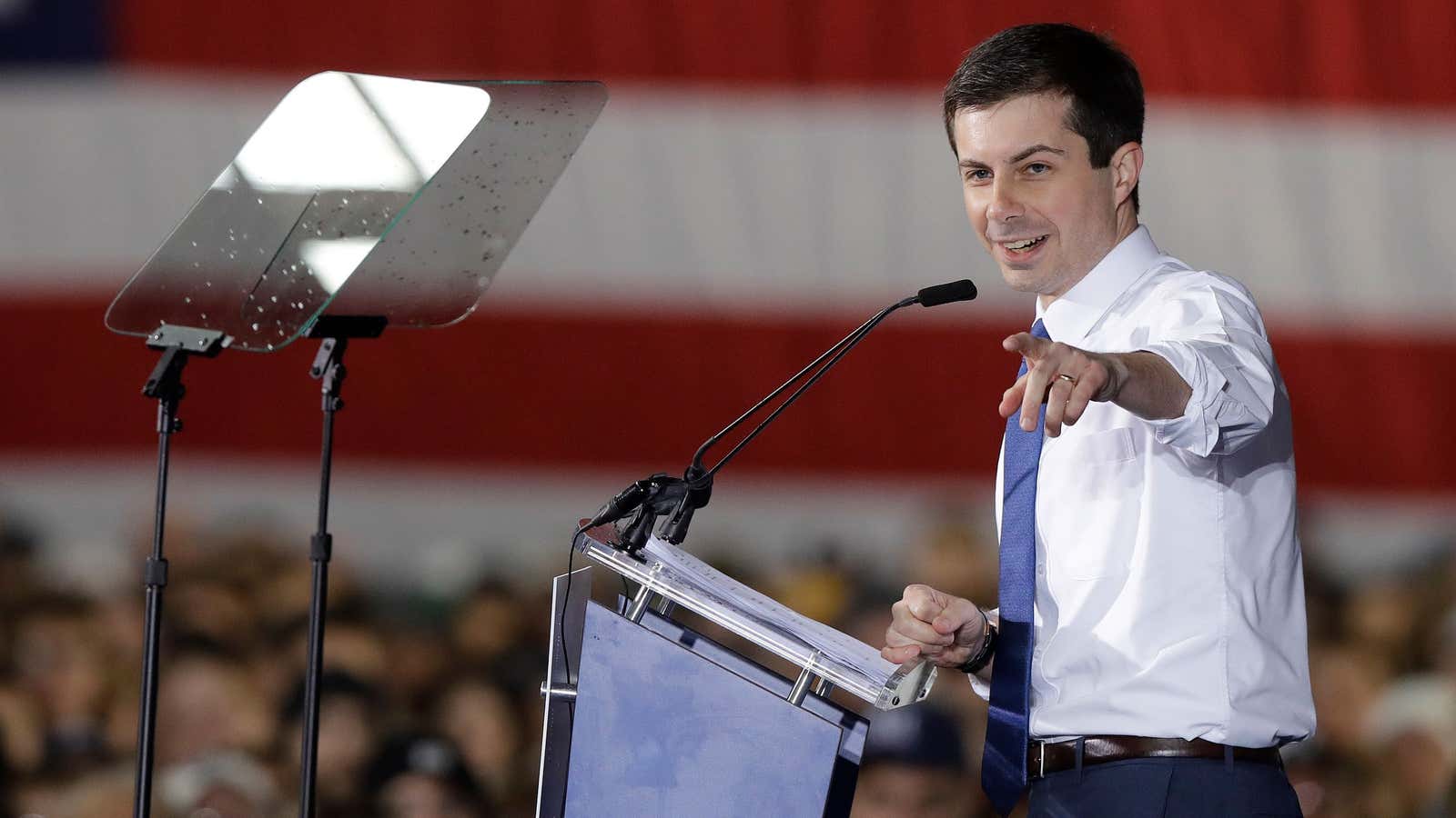 South Bend Mayor Pete Buttigieg announces he will seek the Democratic presidential nomination during a rally.