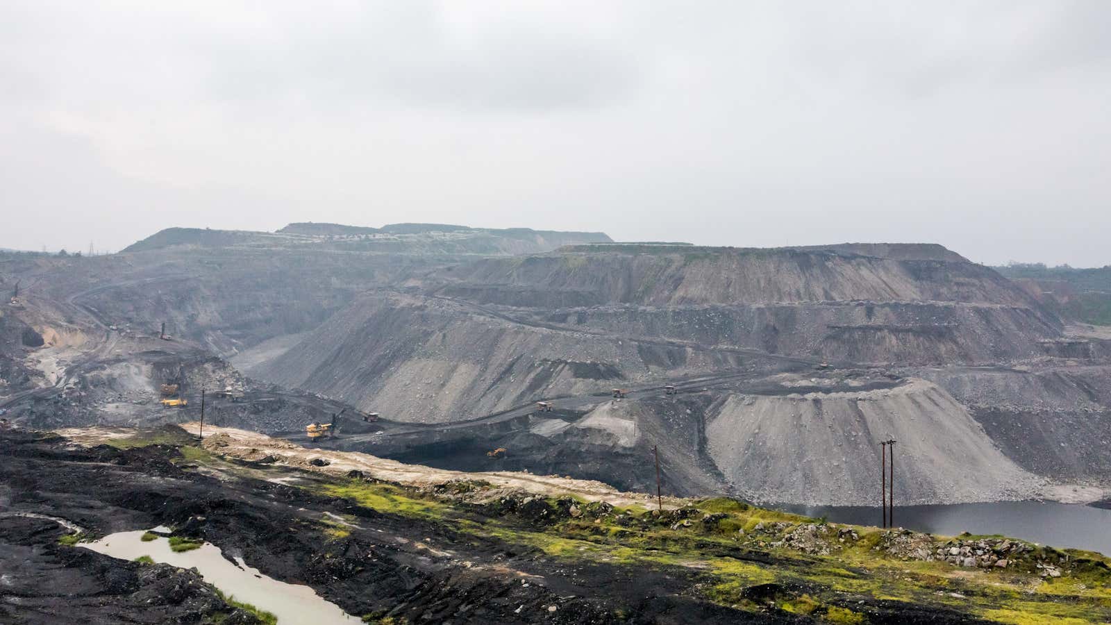 Centers mine. The most largest Coal mine in China. Coal Hubs. England Coal hole.