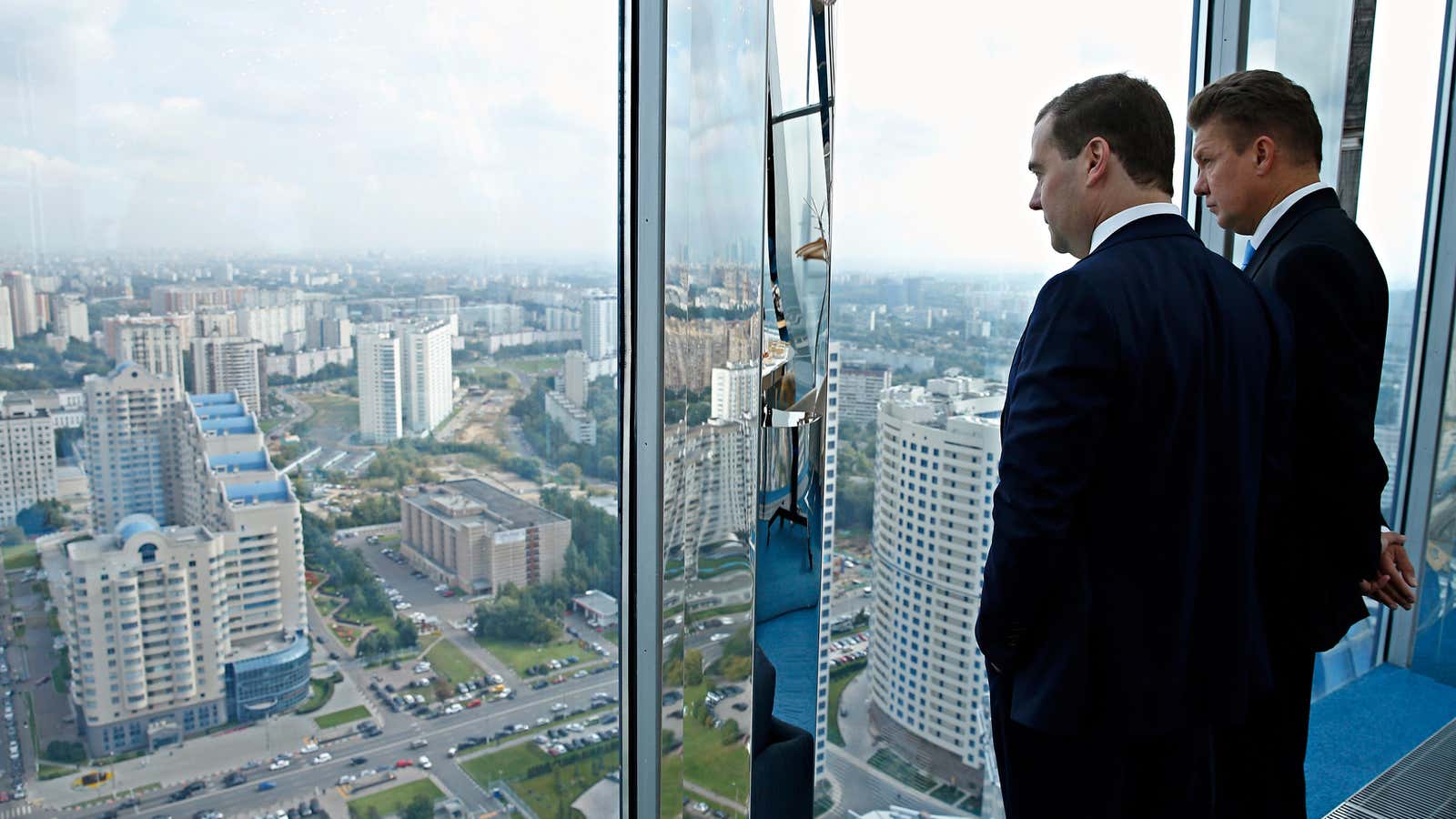 Russian Prime Minister Dmitry Medvedev and Gazprom Head Alexei Miller doing their nice guy pose.