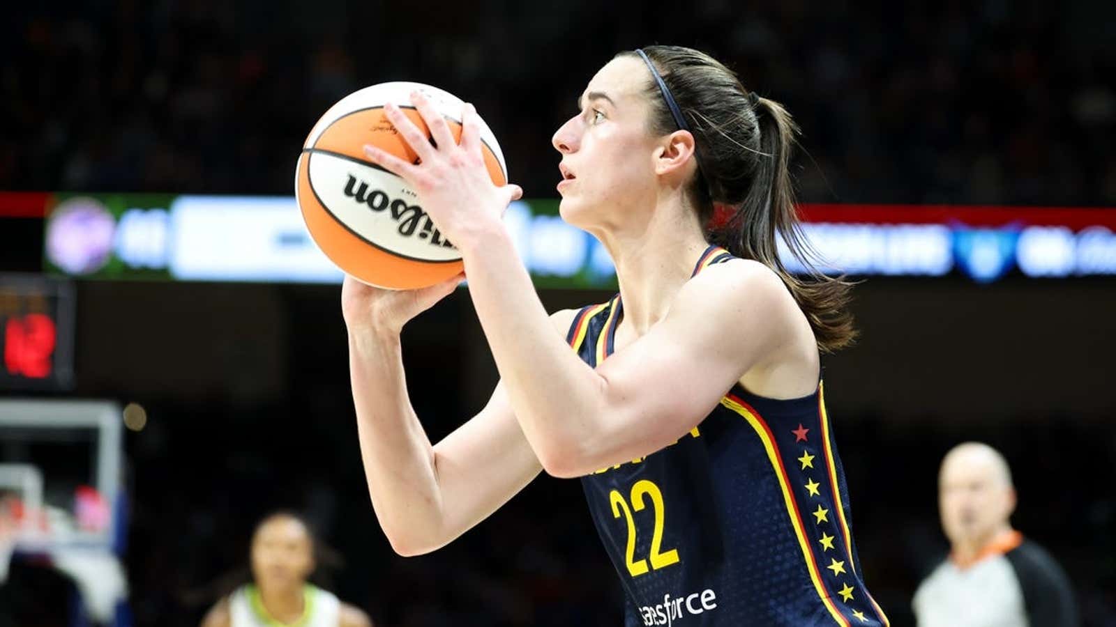 Image for Caitlin Clark scores 21 in first preseason game as a pro