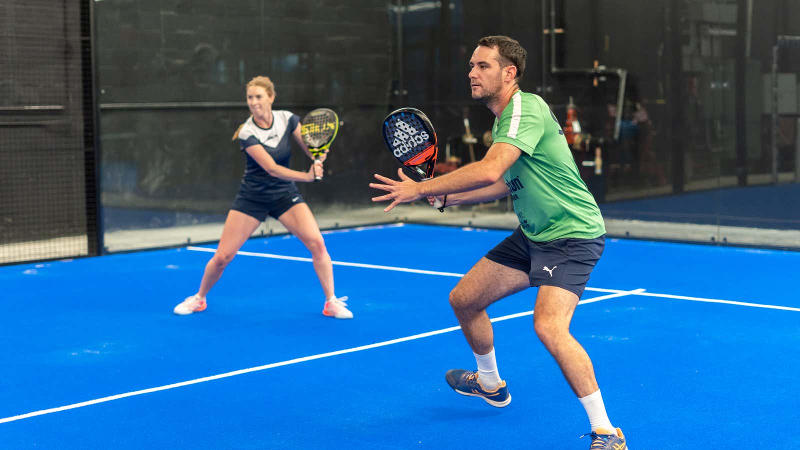 How to hold the padel racket and become a better player