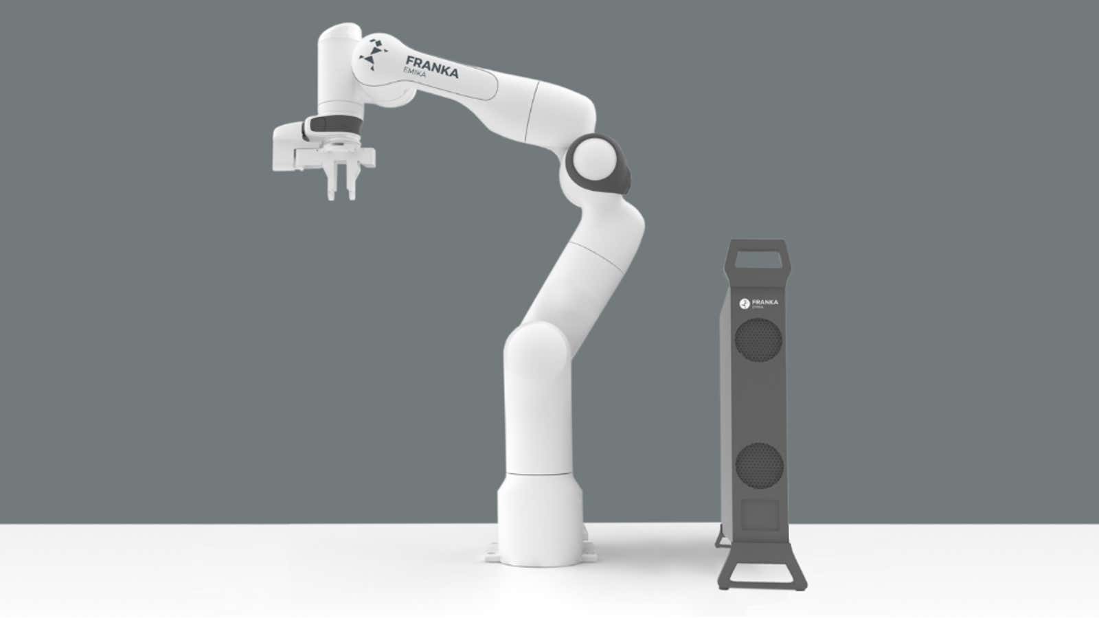 The $10,500 robot arm that can build its coworkers