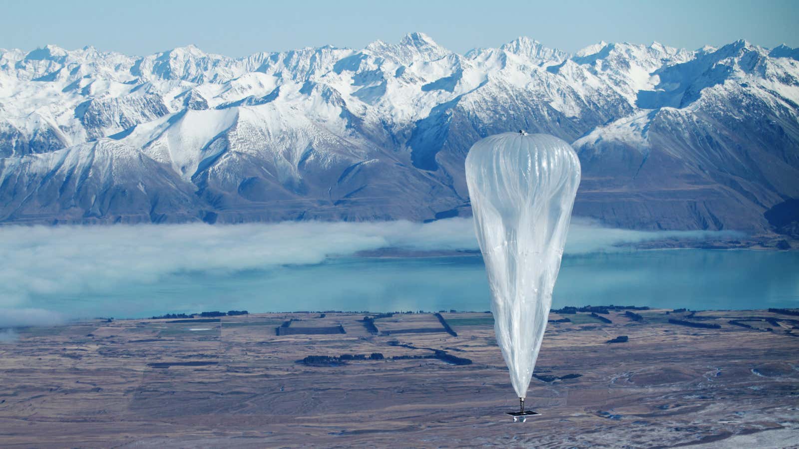 A Loon balloon aloft