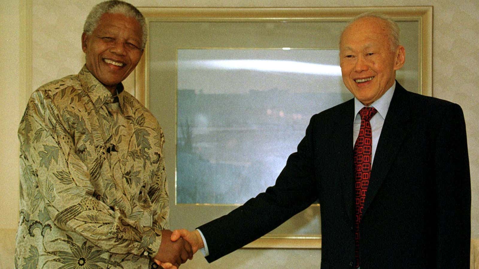 South African President Nelson Mandela with Singapore prime minister Lee Kuan Yew in 1997.