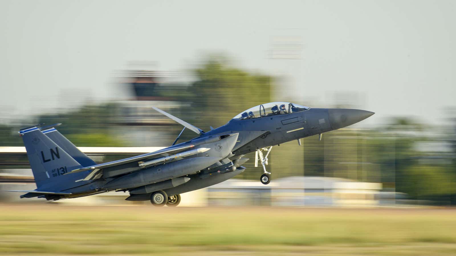 A US Air Force F-15E Strike Eagle from the 48th Fighter Wing lands at Incirlik Air Base, Turkey in Nov. 2015.