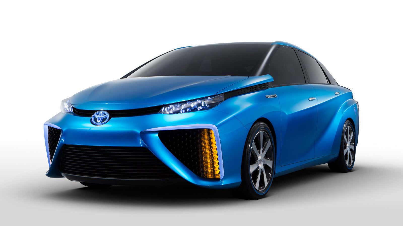 Toyota’s fuel-cell concept car, the FCV.