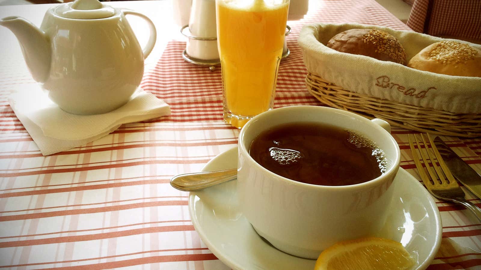 A heart healthy breakfast hack: switch your coffee for tea.