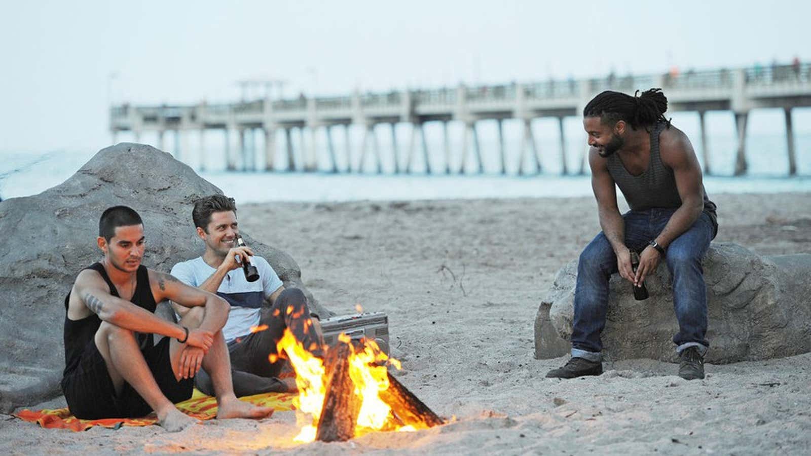 GRACELAND — “Faith 7″” Episode 213 — Pictured: (l-r) Manny Montana as Johnny Tuturro, Aaron Tveit as Mike Warren, Brandon Jay McLaren as DJ Jakes — (Photo by: Jeff Daly/USA Network)