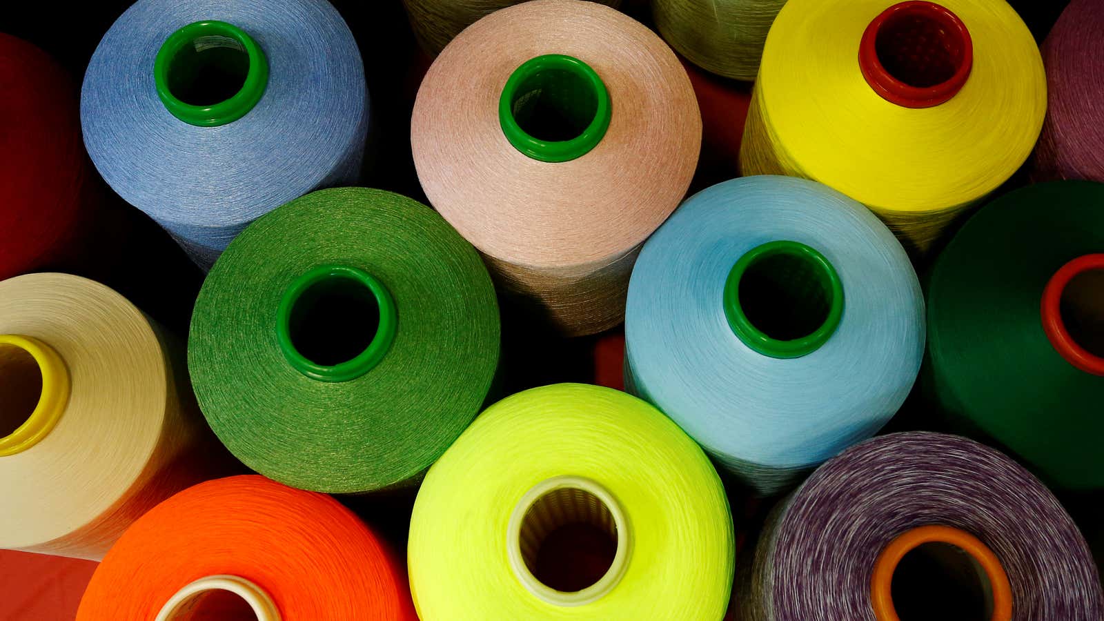 Samples of polyester yarns are seen at the company “SvetlogorskKhimvolokno” in Svetlogorsk, Belarus May 25, 2016. REUTERS/Vasily Fedosenko – D1AETGBLOTAA