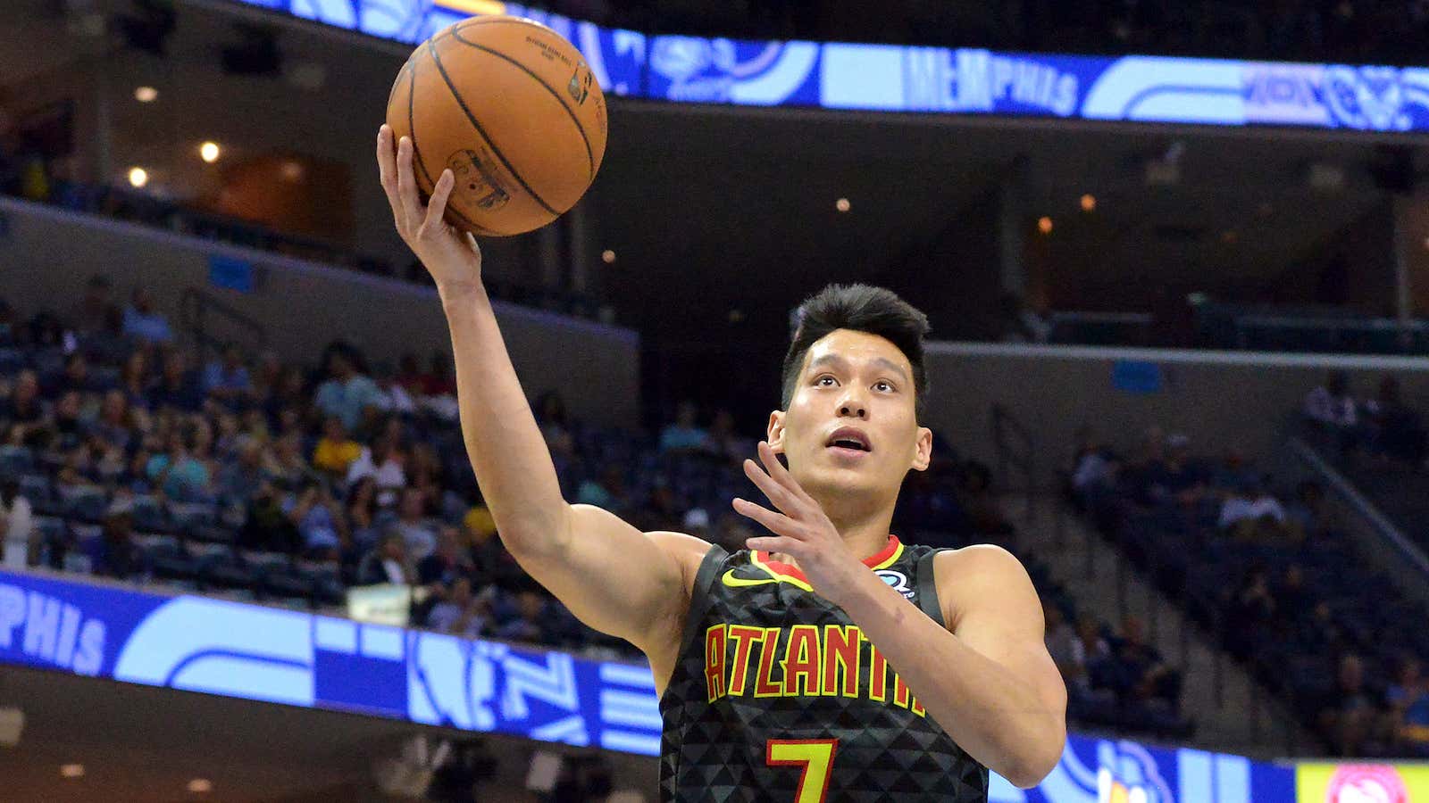 Pro gamers and pro athletes aren’t all that different, according to esports team owner and NBA basketballer Jeremy Lin.