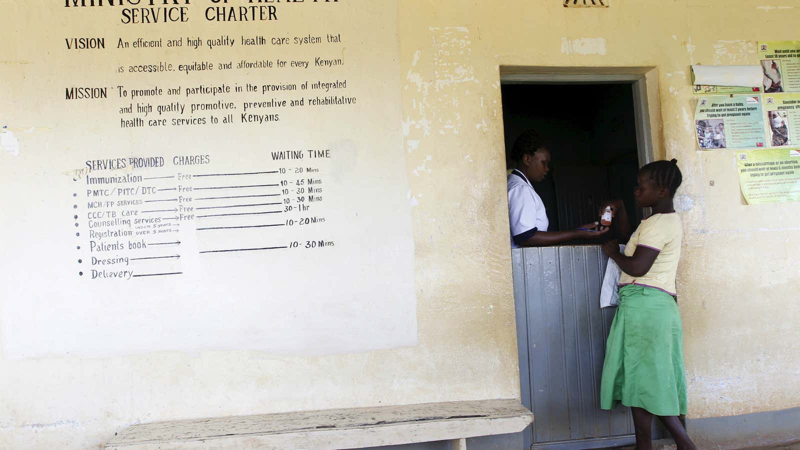 A patient collects medicine in the village of Kogelo, west of Nairobi.