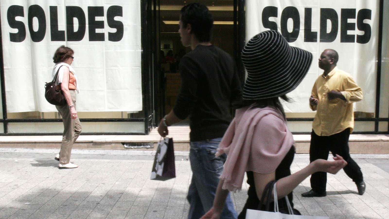 Shoppers in Paris