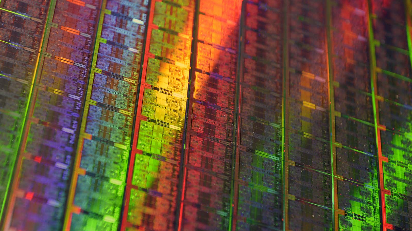 The surface of a wafer sporting 28-nanometer technology.